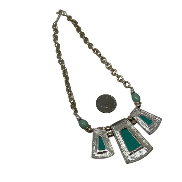 Faux Turquoise Necklace‎ Three Station Statement Hammered Silver Tone - Picture 3 of 7